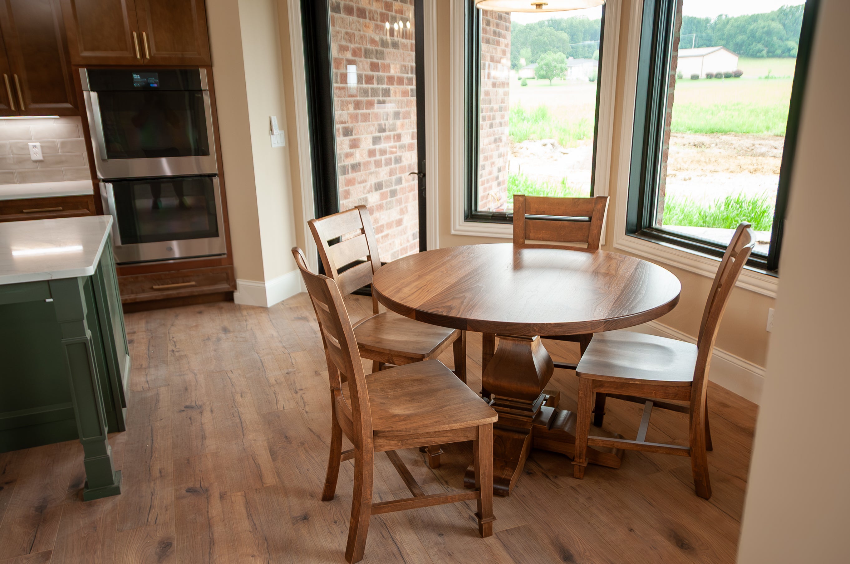 Eminence Round Table