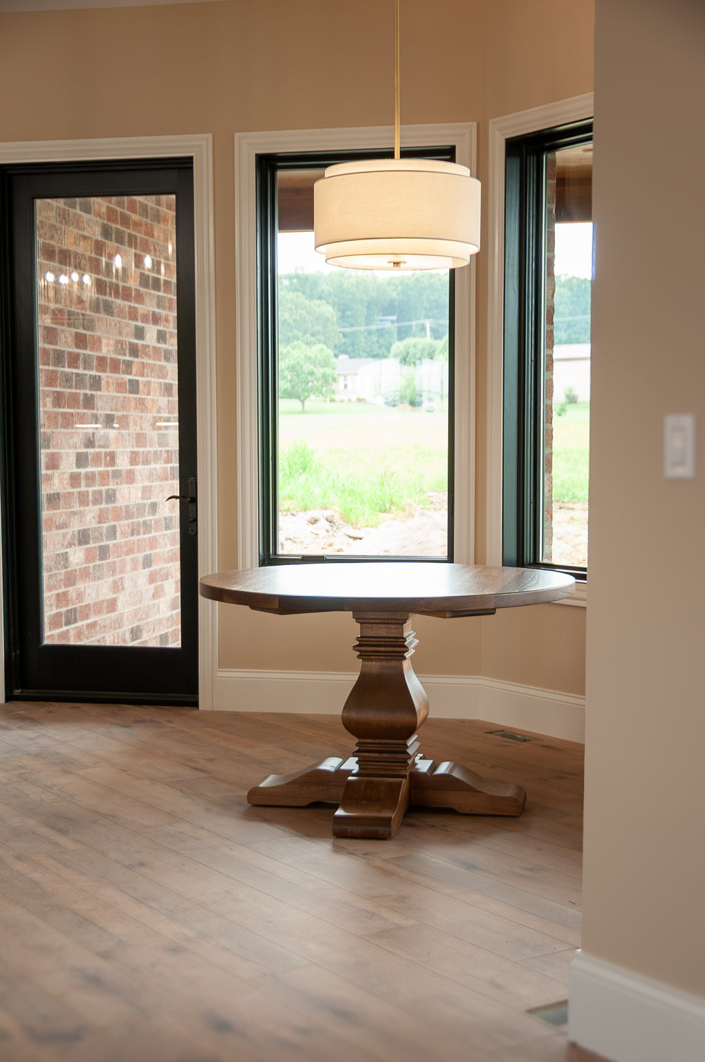 Eminence Round Table