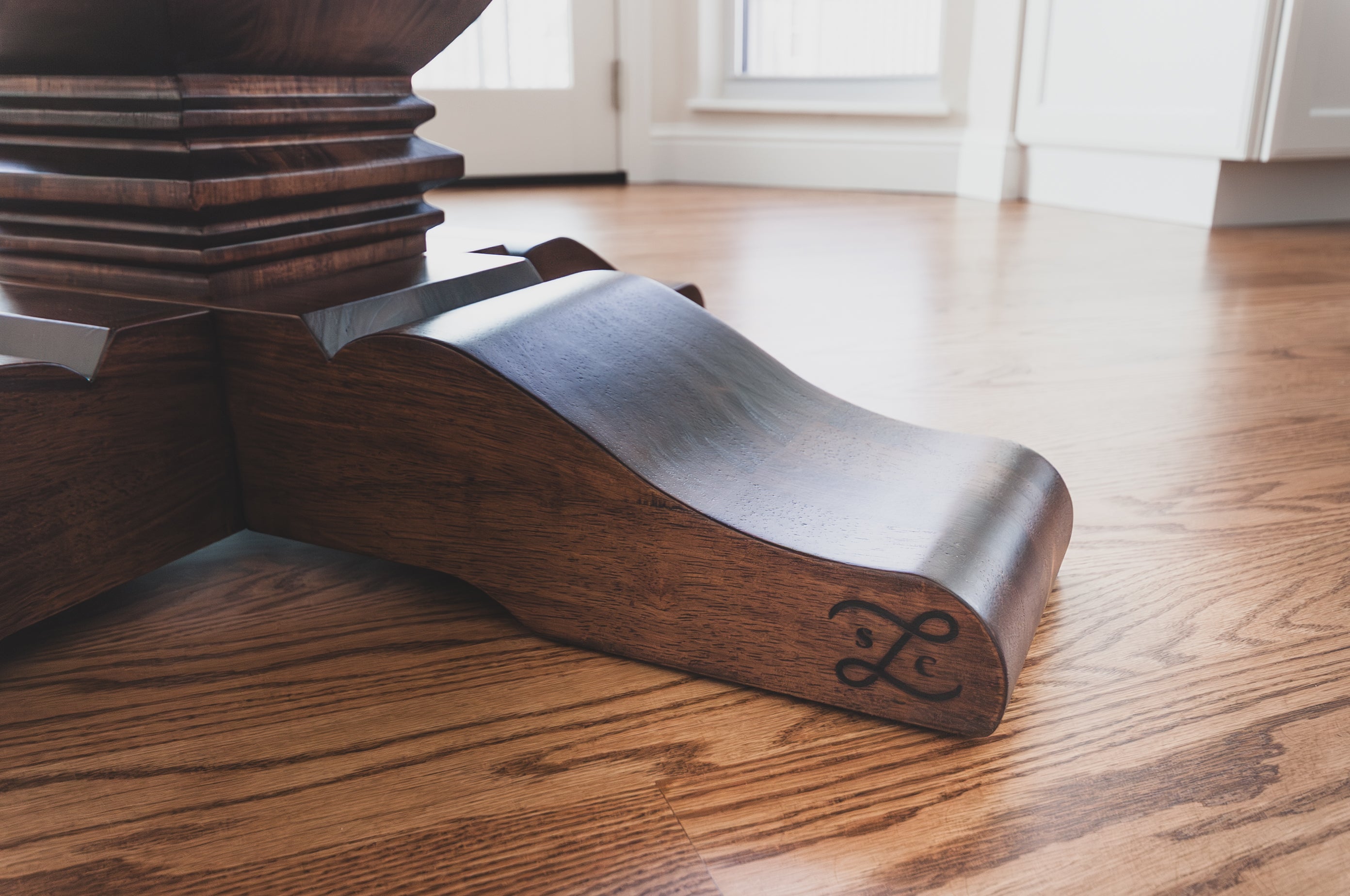 Eminence Round Table