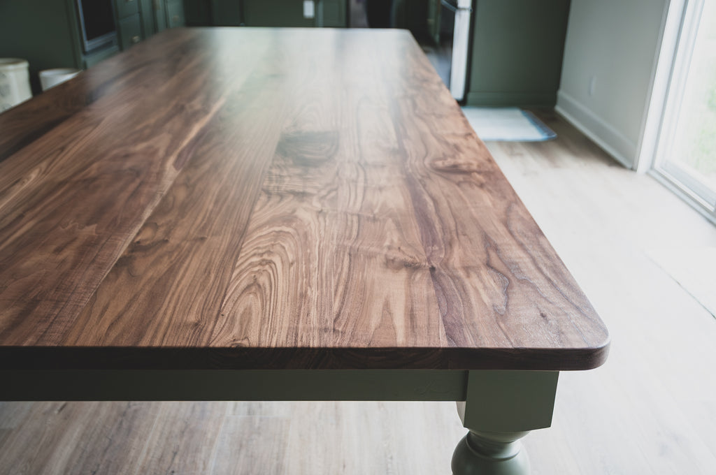 Diana Table